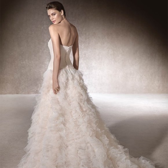 San Patrick by Pronovias Wedding Dress Marlan - Picture 2 of 11